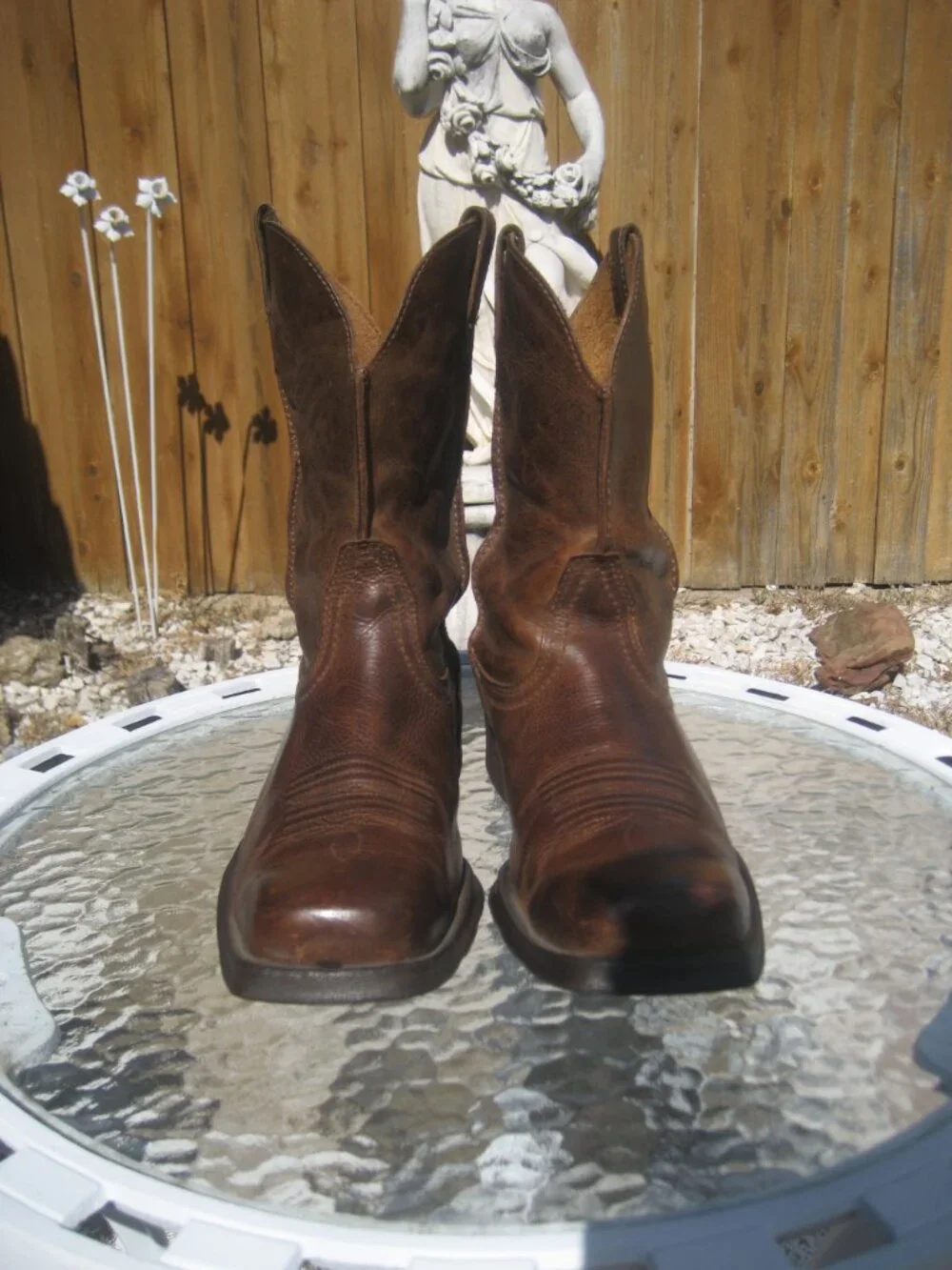 Men's Ariat Rambler Antiqued Brown Leather Square Toe Boots sz 9.5D